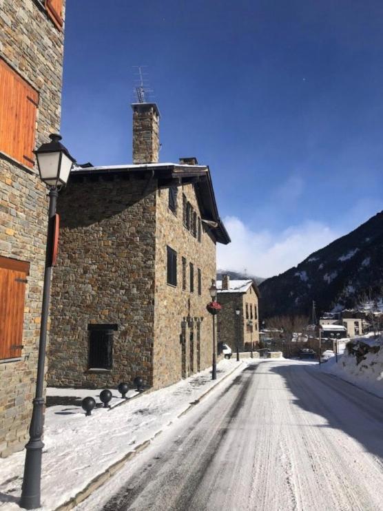 Chalé Cases De Canillo-casa Sant Joan De Caselles Hut1-7955 *